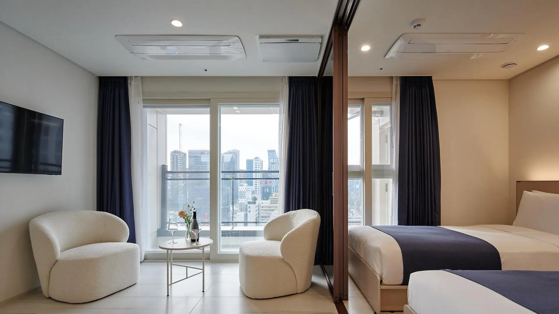 Hotel The Botanik Sewoon Myeongdong Seoul 4*,  South Korea