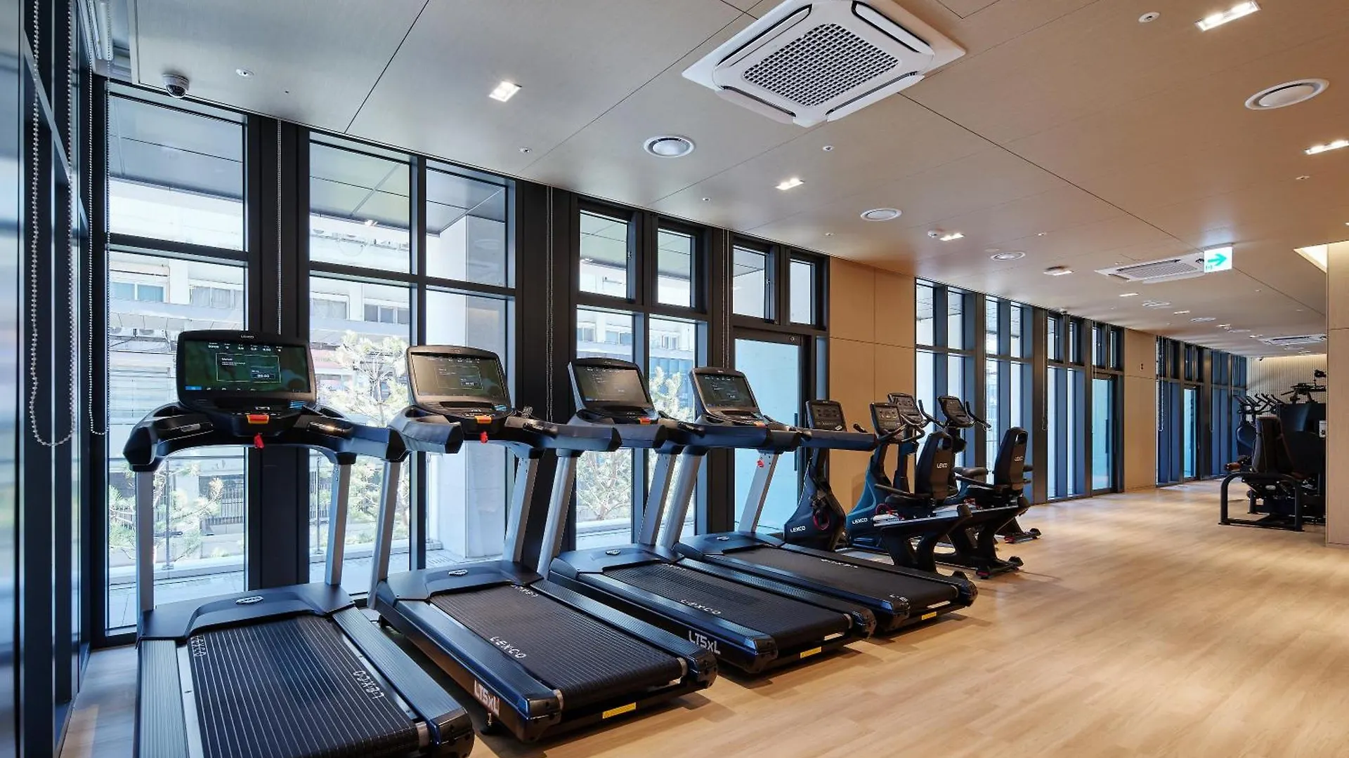 ****  Hotel The Botanik Sewoon Myeongdong Seoul South Korea