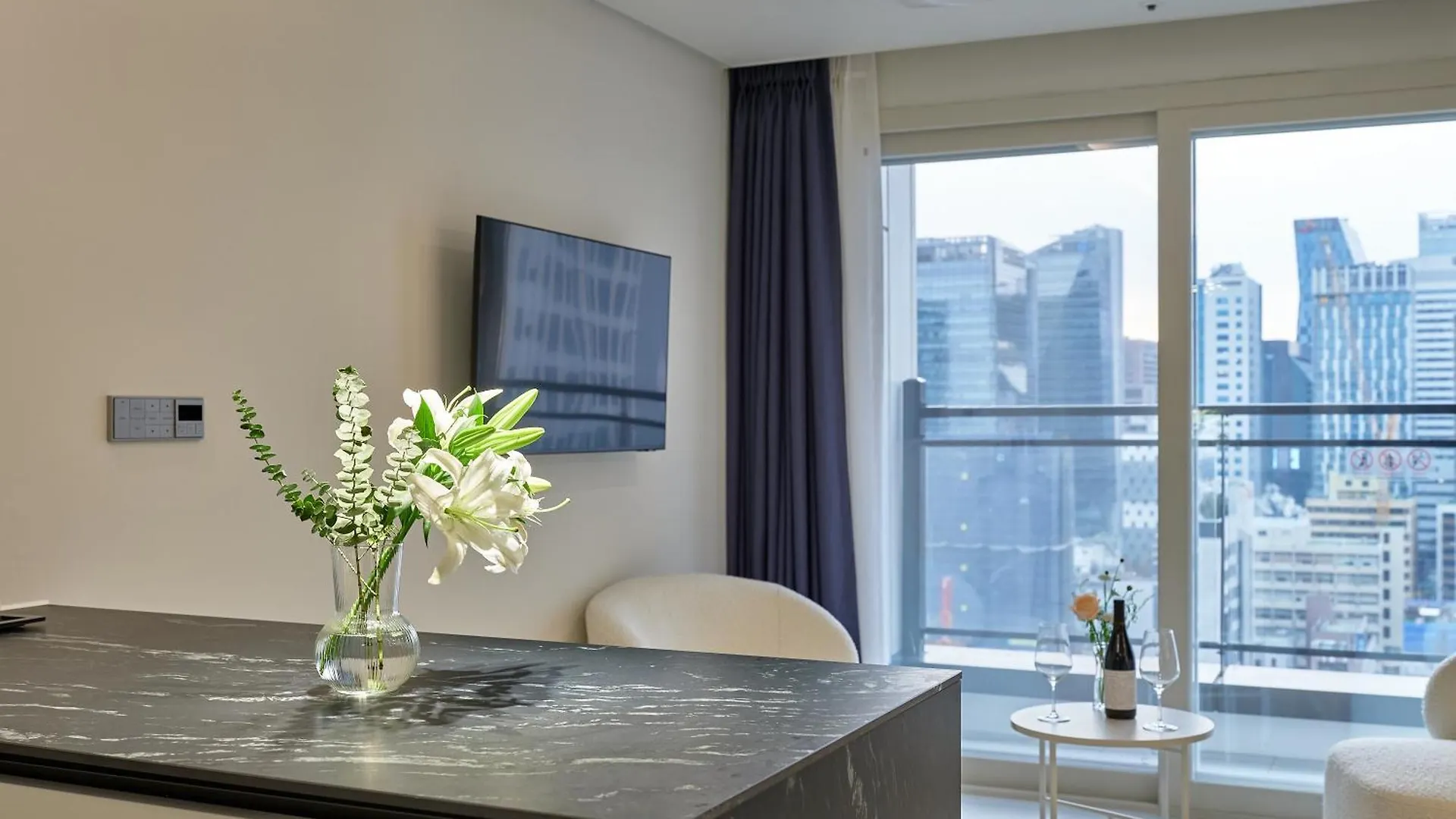 Hotel The Botanik Sewoon Myeongdong Seoul