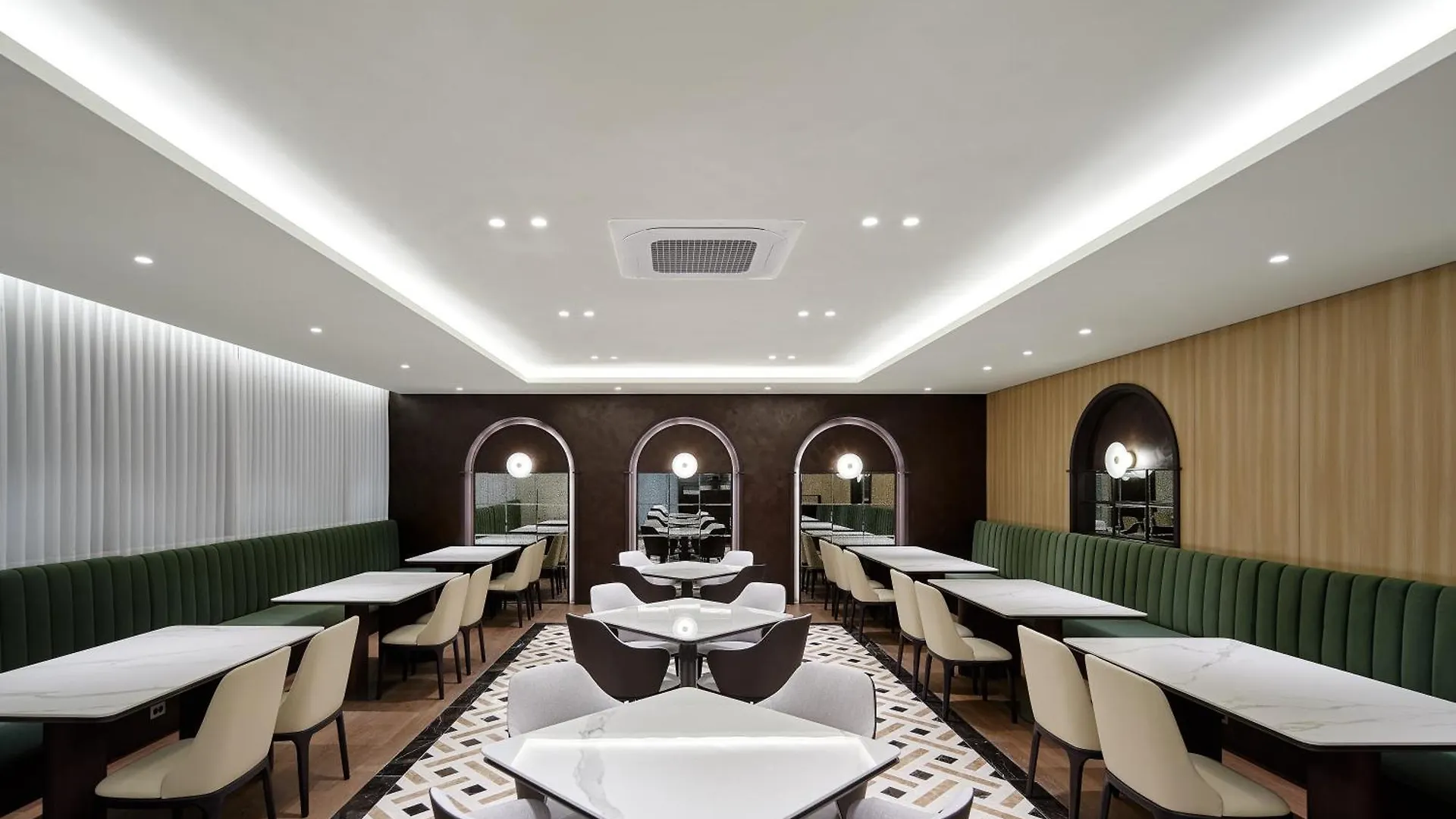 Hotel The Botanik Sewoon Myeongdong Seoul