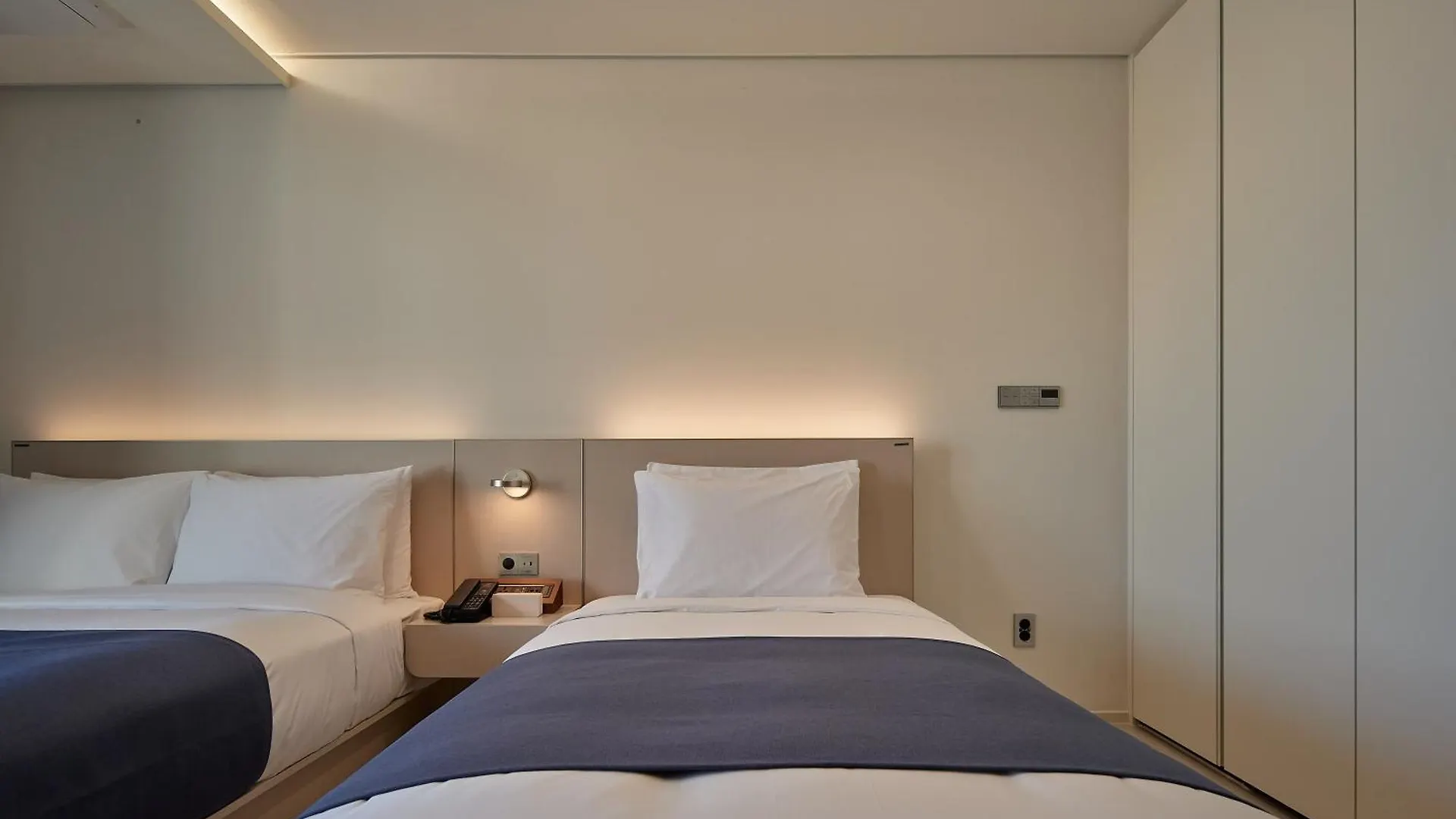 Hotel The Botanik Sewoon Myeongdong Seoul