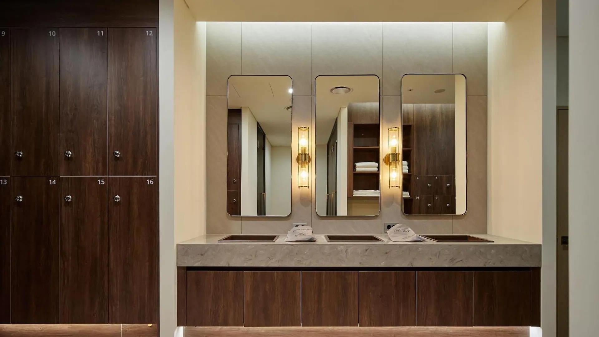 Hotel The Botanik Sewoon Myeongdong Seoul