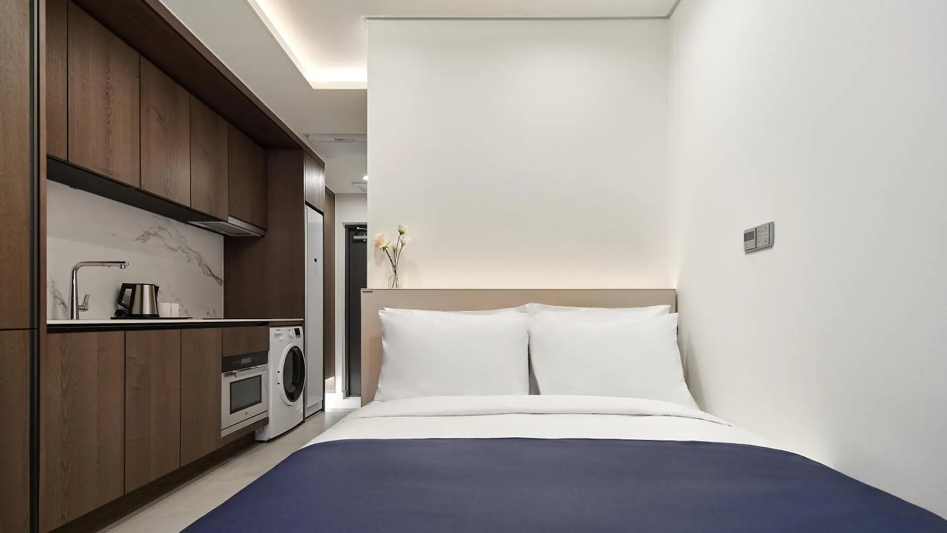Hotel The Botanik Sewoon Myeongdong Seoul