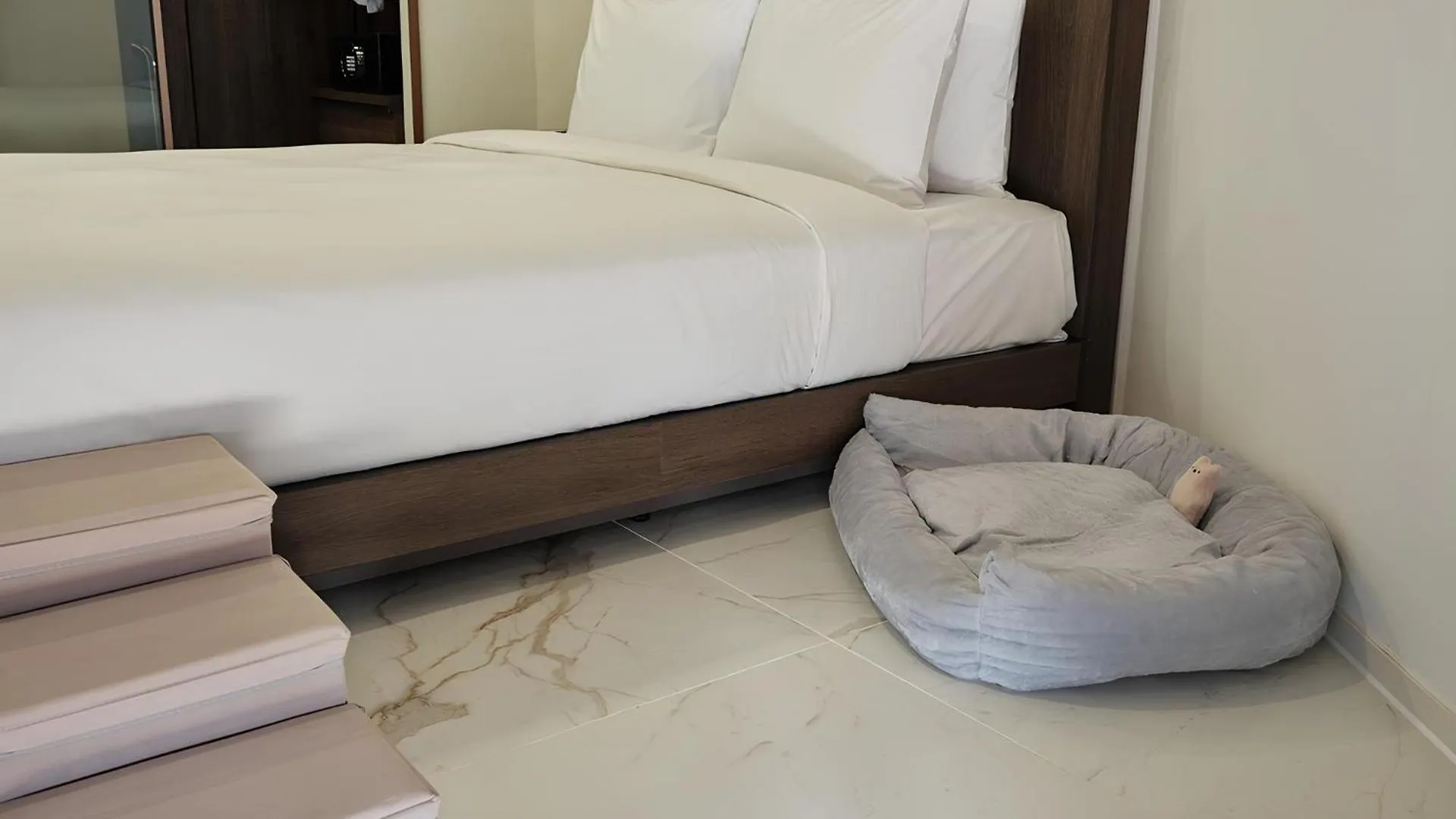 Hotel The Botanik Sewoon Myeongdong Seoul